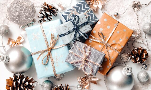 gifts, christmas, christmas decorations, christmas gifts, gift boxes, packaging, xmas, thanksgiving, decoration, decor, celebration, seasonal, presents, christmas ornaments, christmas decor, festive, flat lay, christmas wallpaper, gifts, christmas, christmas, christmas, christmas, christmas, christmas gifts, thanksgiving, thanksgiving