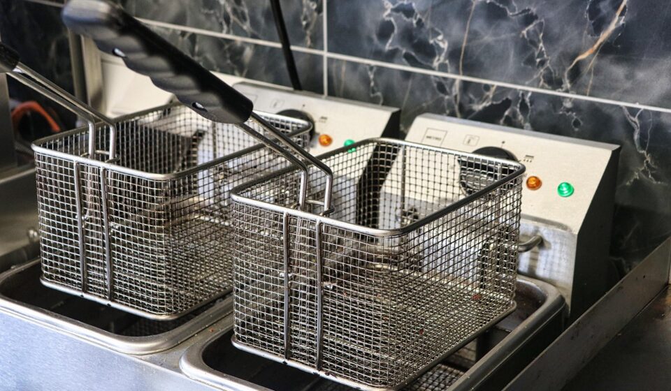 deep fryer, grill stall, fast food, kitchen, deep fryer, deep fryer, deep fryer, deep fryer, deep fryer