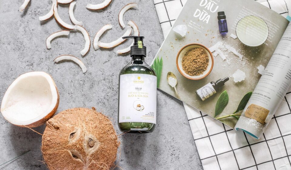 shampoo, flatlay, coconut, grapefruit, hair, hair care, hair loss, loss, background fabric, striped, the square, book, coconut oil, oil discharge, shampoo, shampoo, shampoo, shampoo, shampoo, hair care, hair loss, hair loss, hair loss, coconut oil, coconut oil, coconut oil