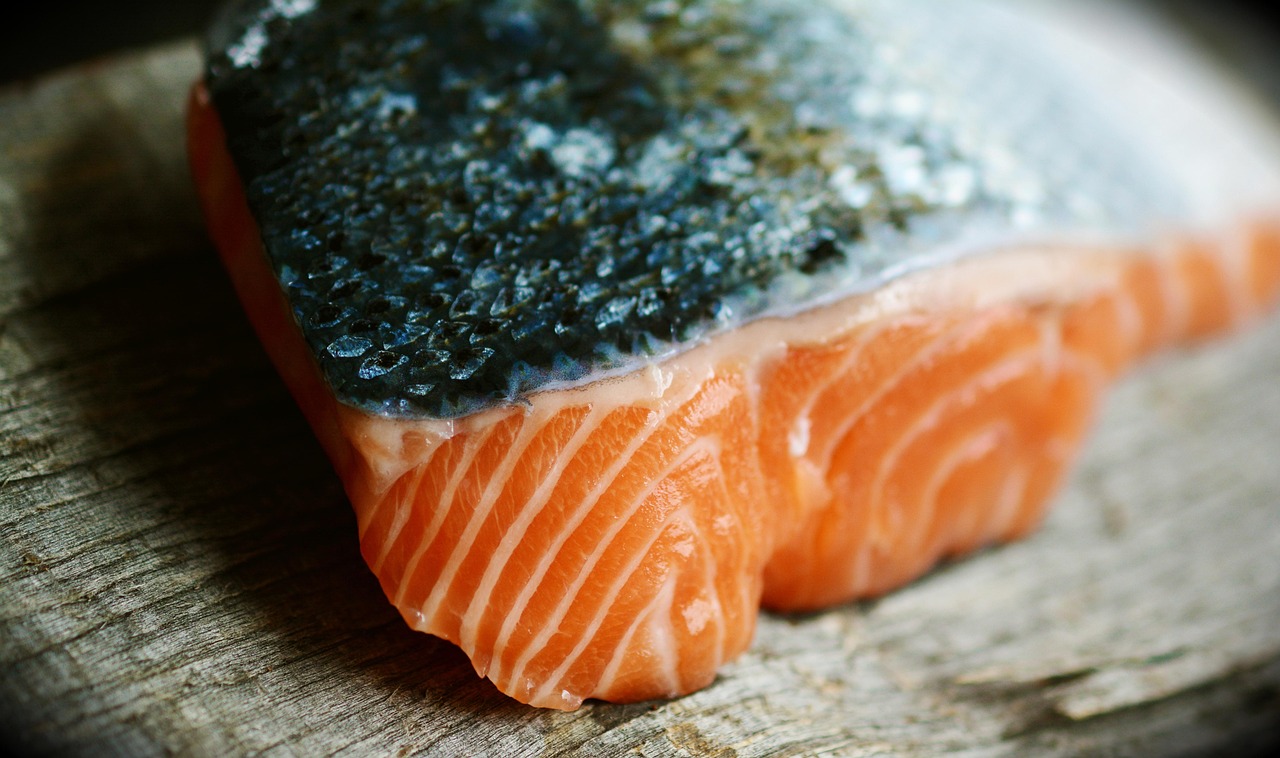 salmon, fish, seafood, silver skin, food, healthy, nature, fresh, nourishment, meal, cook, prepare, nutrient